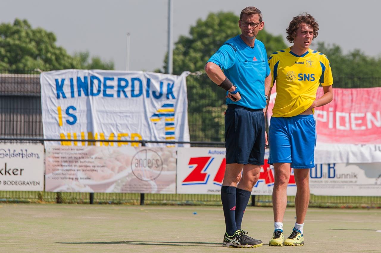 Scheidsrechter finale dameskorfbal!